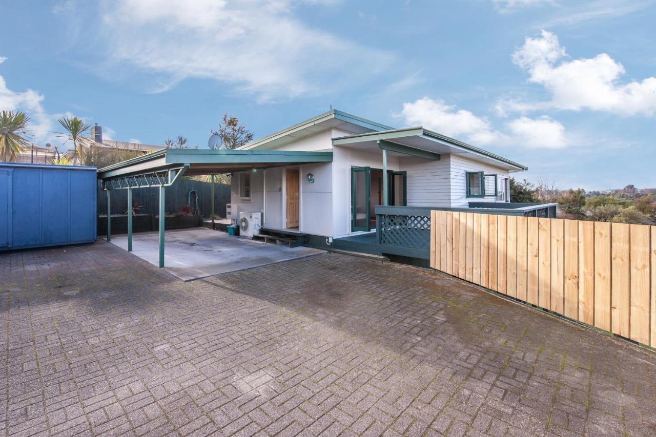 Kaihua Lookout - Taupo Holiday Home Dış mekan fotoğraf