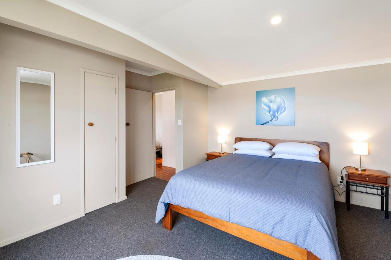 Kaihua Lookout - Taupo Holiday Home Dış mekan fotoğraf
