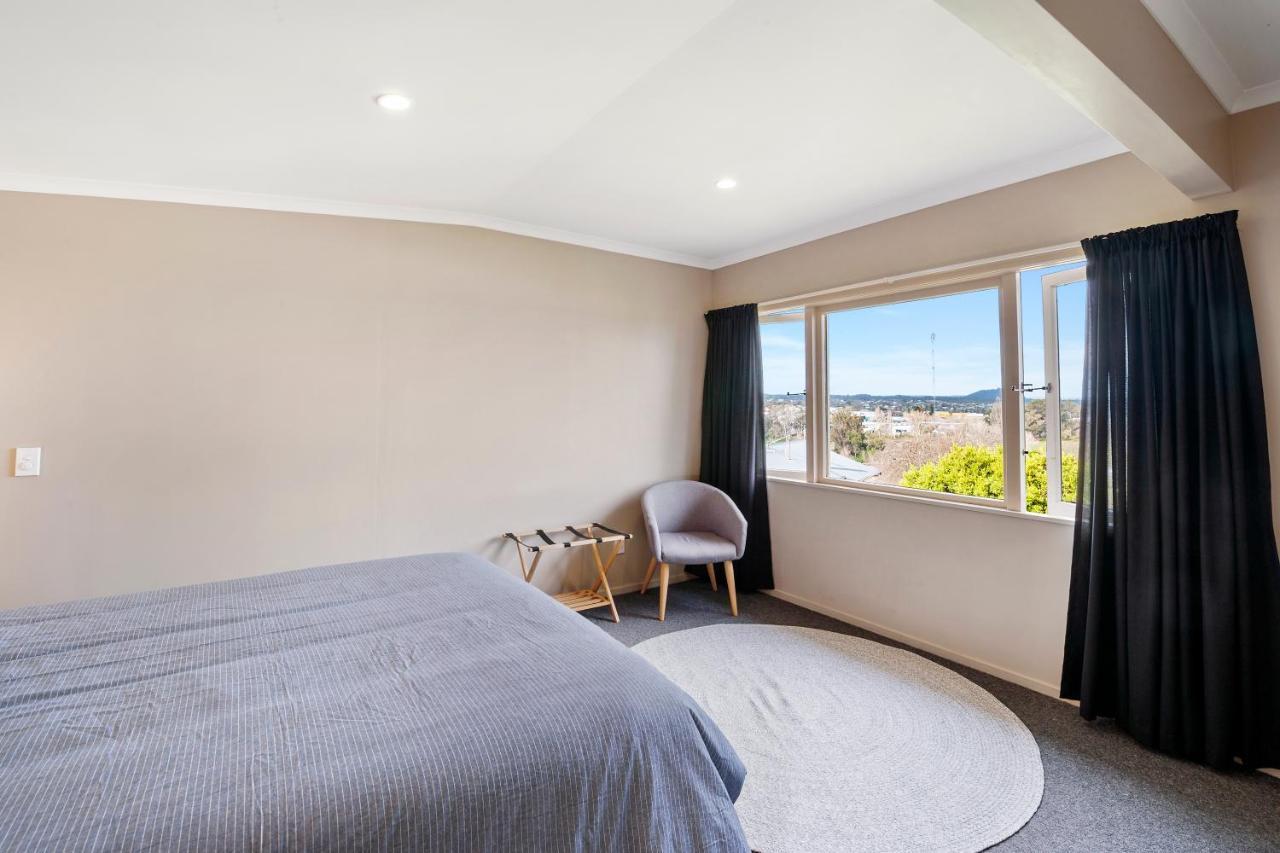 Kaihua Lookout - Taupo Holiday Home Dış mekan fotoğraf
